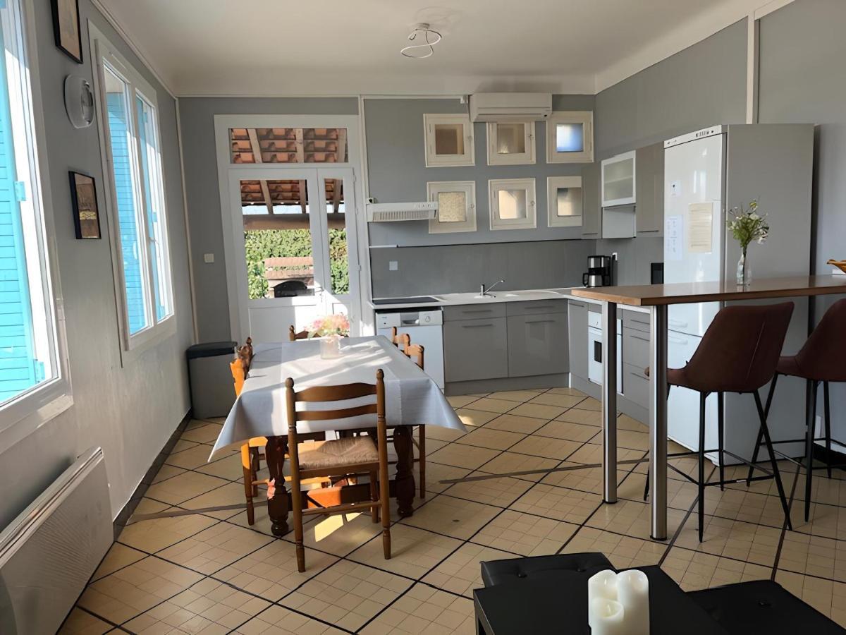Gite Les Feuilles De Chene Villa Карпентра Екстериор снимка