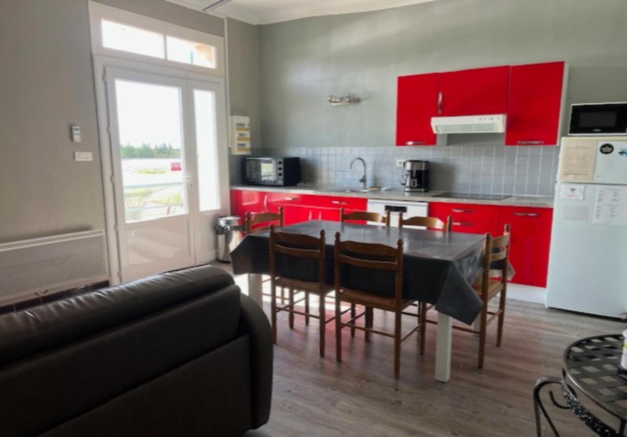 Gite Les Feuilles De Chene Villa Карпентра Екстериор снимка