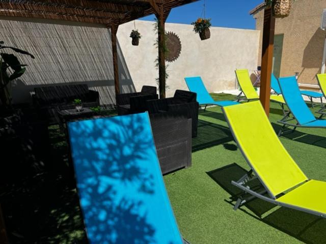 Gite Les Feuilles De Chene Villa Карпентра Екстериор снимка