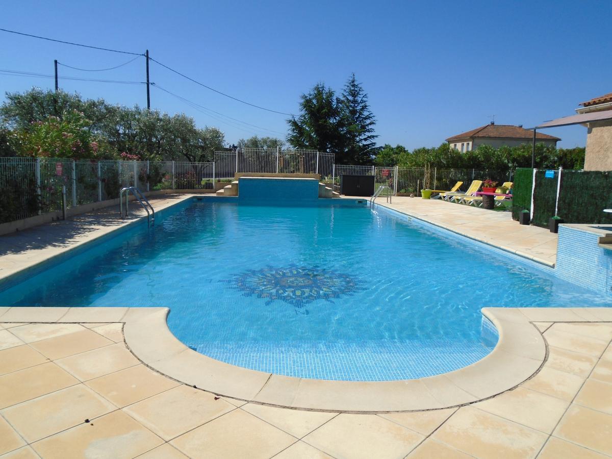 Gite Les Feuilles De Chene Villa Карпентра Екстериор снимка