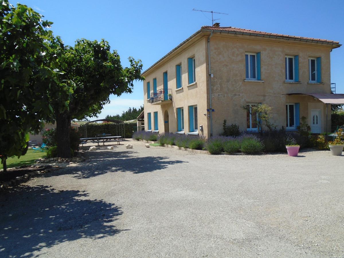 Gite Les Feuilles De Chene Villa Карпентра Екстериор снимка