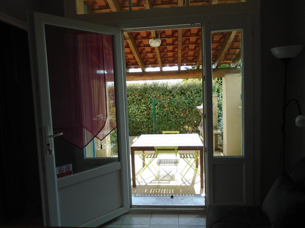 Gite Les Feuilles De Chene Villa Карпентра Екстериор снимка